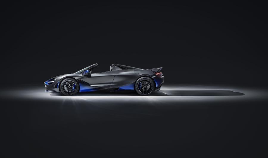  McLaren MSO 720S Spider 2019 года  (фото 2 из 10)